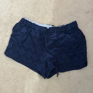 Navy Eyelet Women's Shorts vineyard vines large